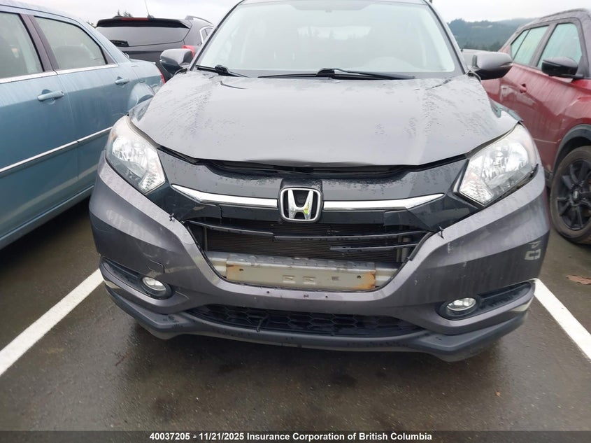 3CZRU5H55JM100788 2018 HONDA HR-V photo no. 6