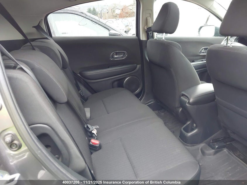 3CZRU5H55JM100788 2018 HONDA HR-V photo no. 8