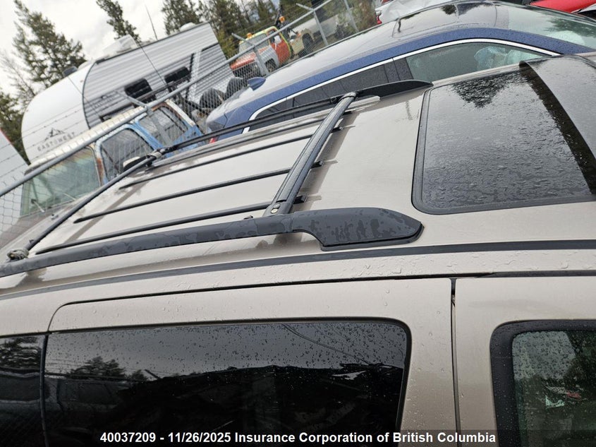 1998 Toyota Sienna Le/Xle VIN: 4T3ZF13CXWU057828 Lot: 40037209