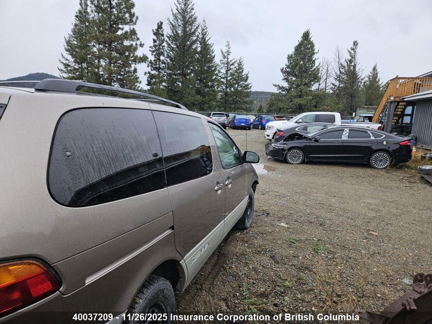 4T3ZF13CXWU057828 1998 TOYOTA SIENNA photo no. 4