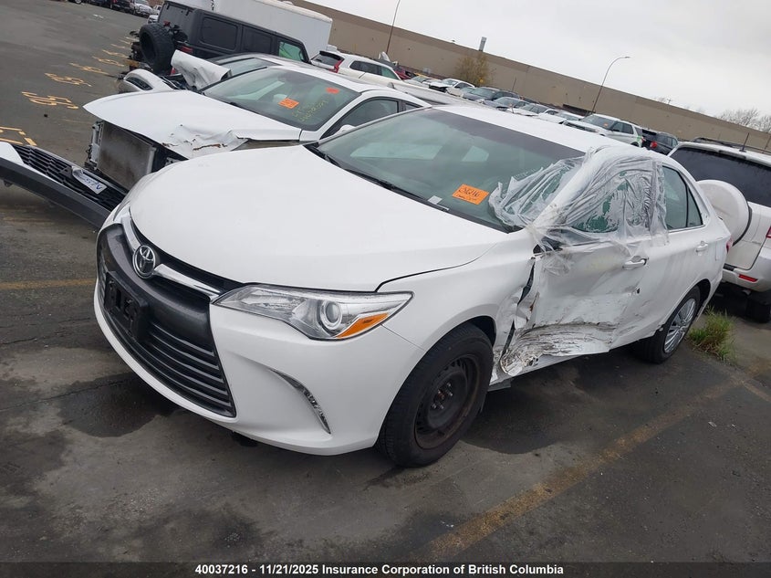 4T1BF1FK5HU332862 2017 TOYOTA CAMRY photo no. 2