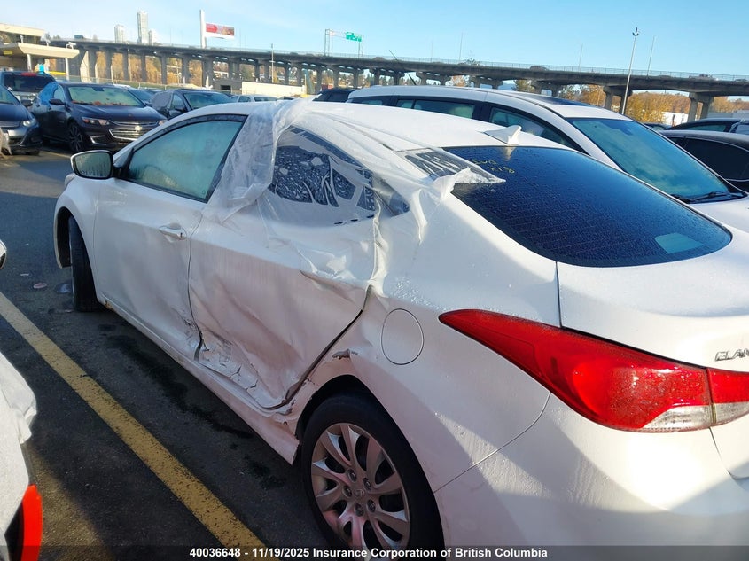 5NPDH4AE9DH179997 2013 HYUNDAI ELANTRA photo no. 15