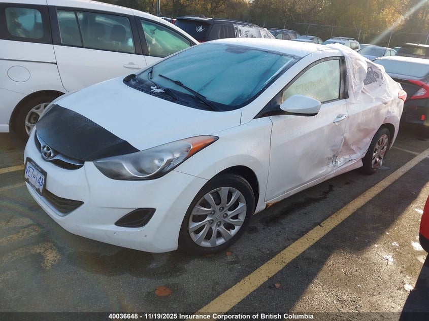 5NPDH4AE9DH179997 2013 HYUNDAI ELANTRA photo no. 2
