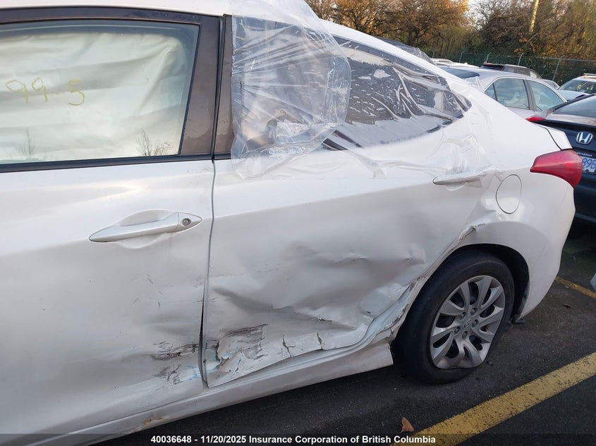 5NPDH4AE9DH179997 2013 HYUNDAI ELANTRA photo no. 6