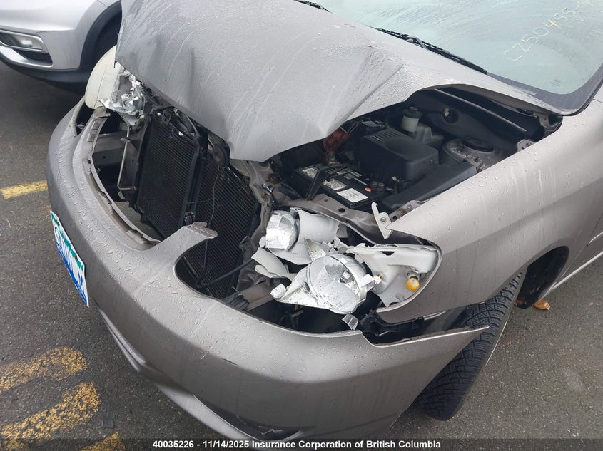 2T1BR32E04C780747 2004 TOYOTA COROLLA photo no. 6