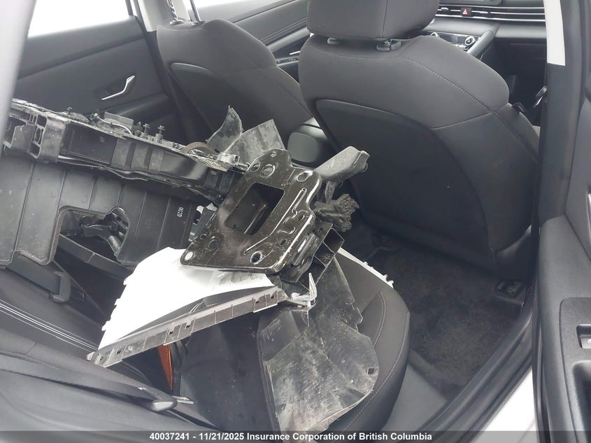 KMHLM4AG8NU244267 2022 HYUNDAI ELANTRA photo no. 8