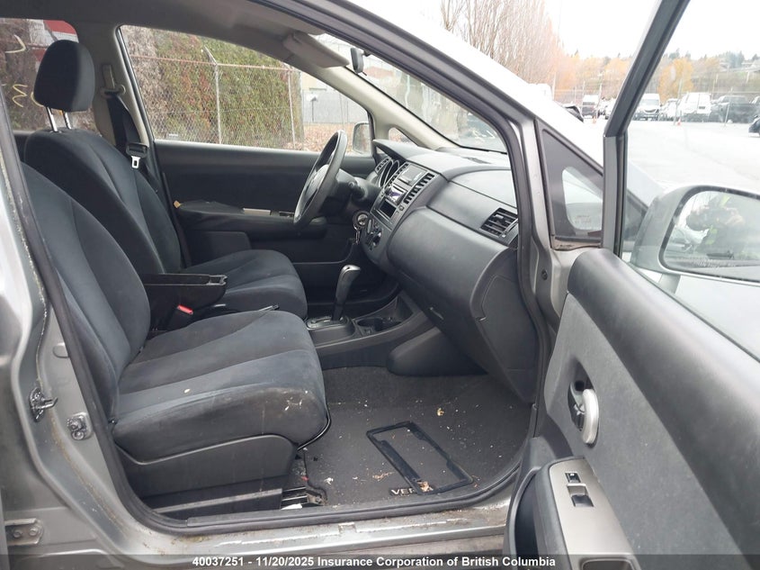 3N1CC1AP1AL446736 2010 NISSAN VERSA photo no. 5