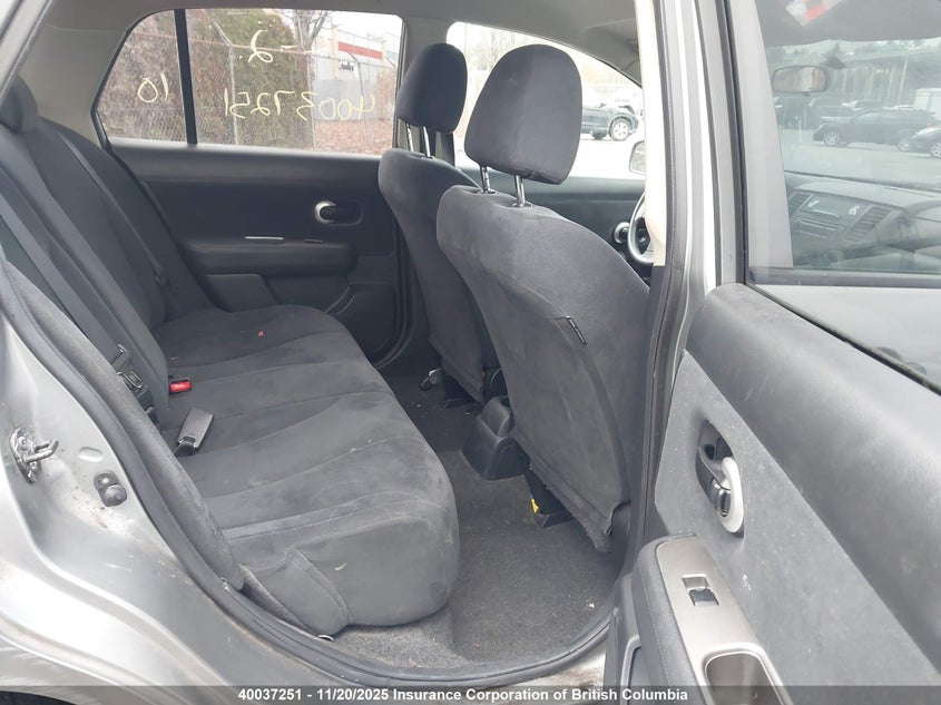 3N1CC1AP1AL446736 2010 NISSAN VERSA photo no. 8