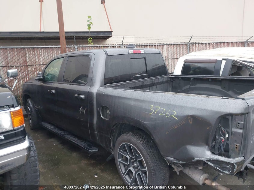 1C6SRFLT2KN743554 2019 RAM 1500 photo no. 14