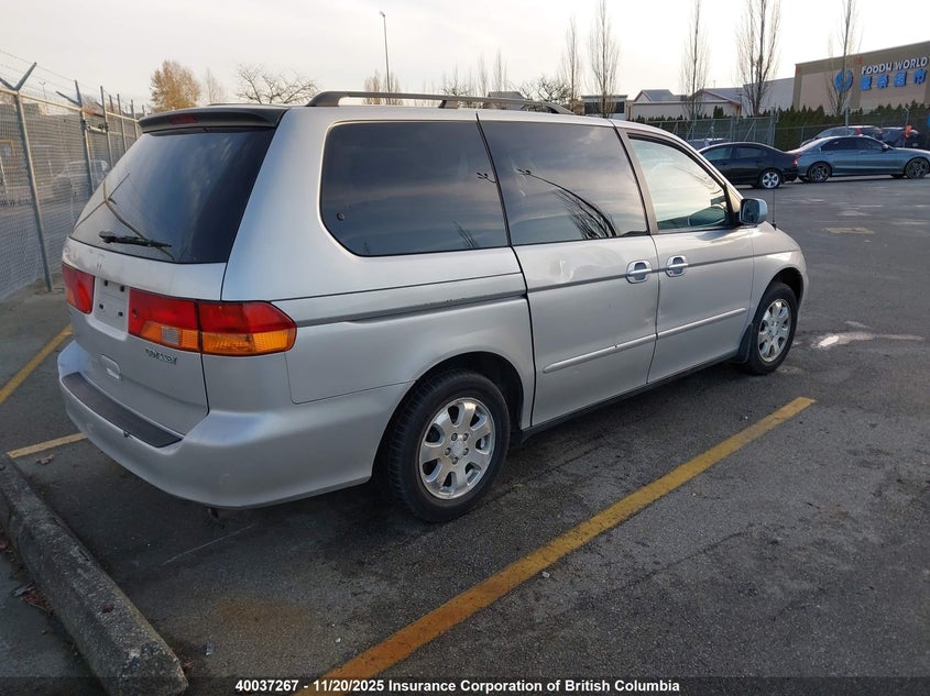 2HKRL18982H012605 2002 HONDA ODYSSEY photo no. 4