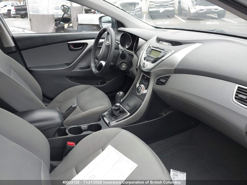 5NPDH4AE9CH064959 2012 HYUNDAI ELANTRA photo no. 5