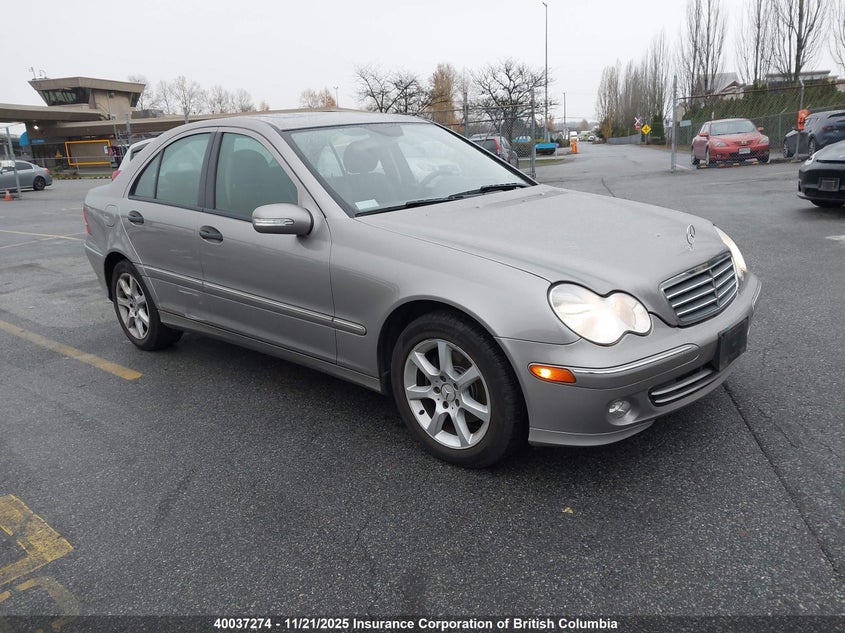 WDBRF40J55F688439 2005 MERCEDES-BENZ  photo no. 1