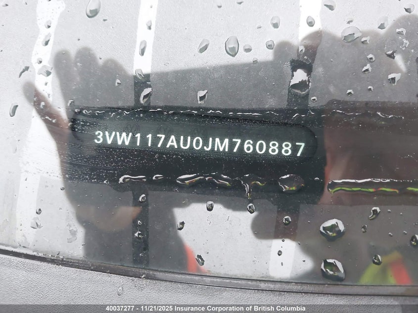3VW117AU0JM760887 2018 VOLKSWAGEN GOLF photo no. 18