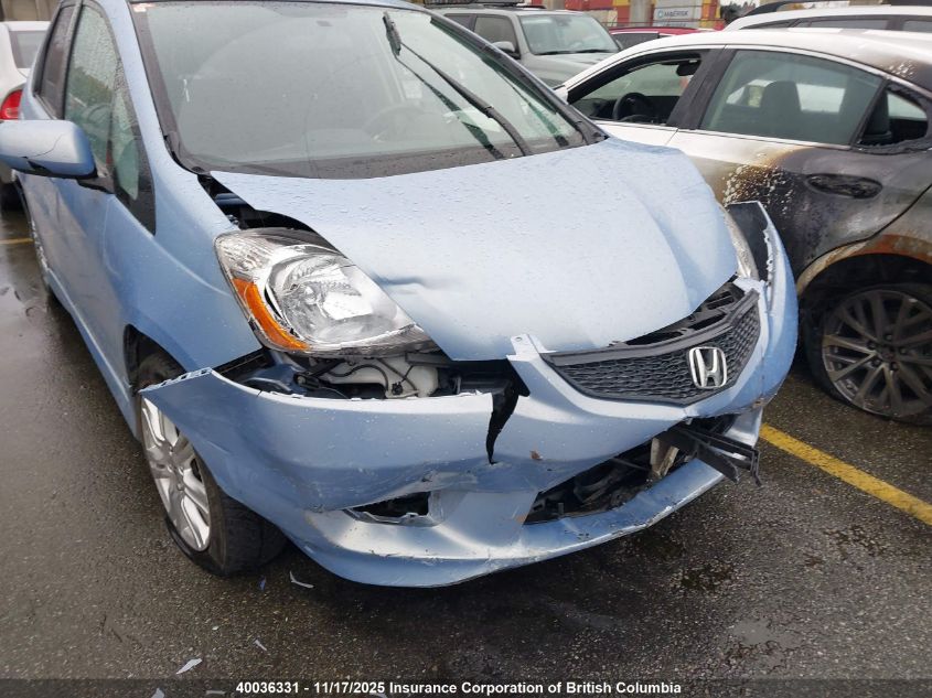 2009 Honda Fit Sport VIN: JHMGE878X9S802825 Lot: 40036331