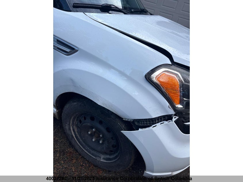 KNDJT2A28B7325786 2011 KIA SOUL photo no. 9