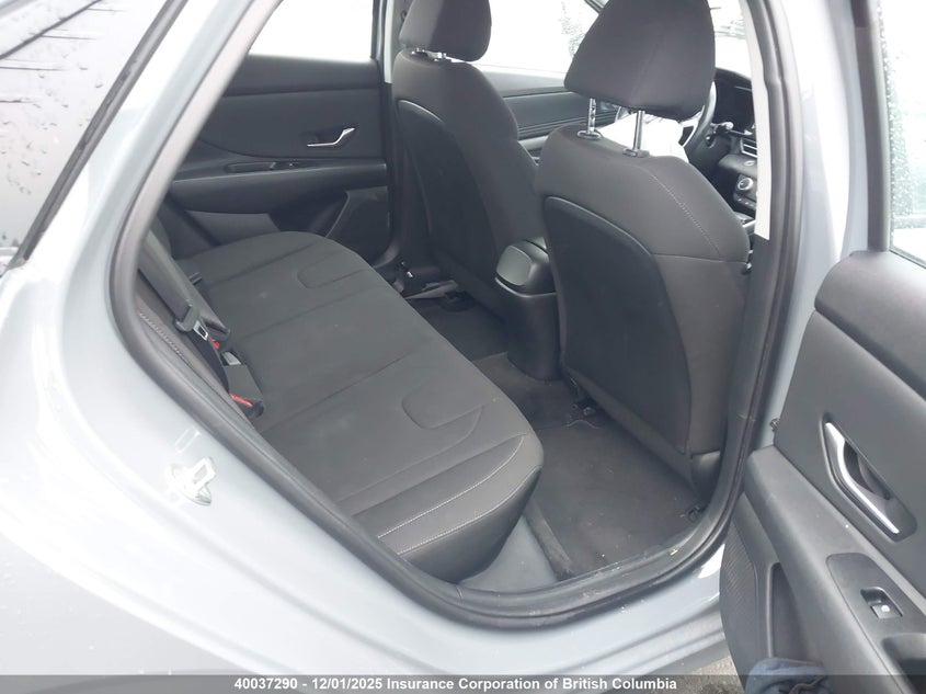 KMHLM4AGXNU350994 2022 HYUNDAI ELANTRA photo no. 8