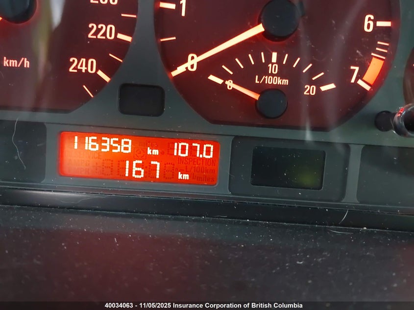 WBAEV33434KR35091 2004 BMW 3ER photo no. 7
