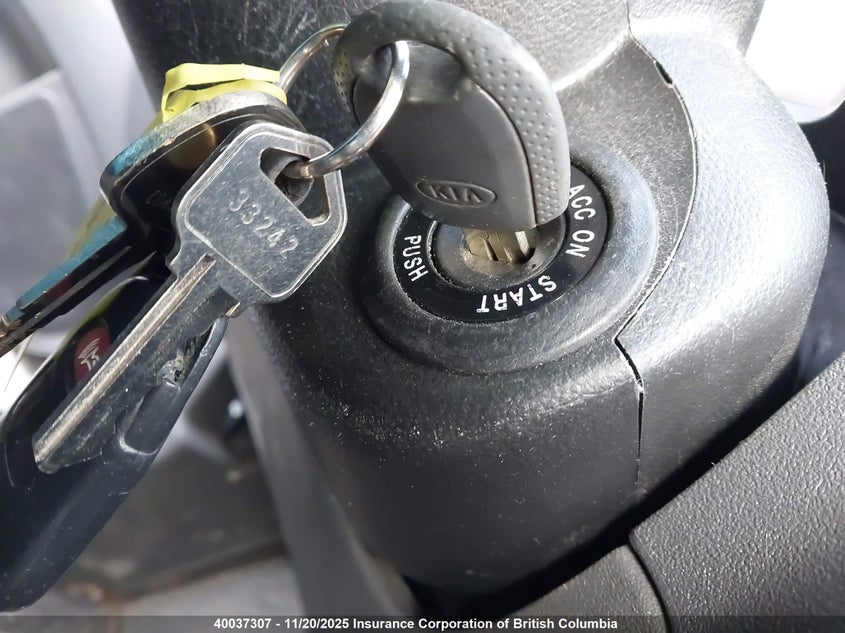 KNADE123186349741 2008 KIA RIO photo no. 11