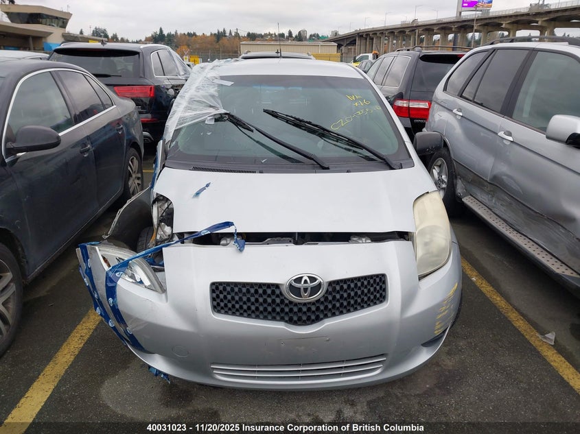 JTDJT923575105640 2007 TOYOTA YARIS photo no. 12