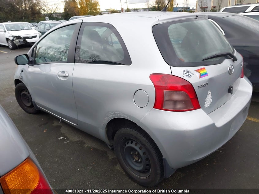 JTDJT923575105640 2007 TOYOTA YARIS photo no. 3