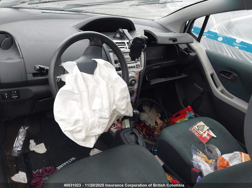 JTDJT923575105640 2007 TOYOTA YARIS photo no. 5