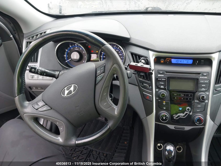 5NPEB4AC7CH340737 2012 HYUNDAI SONATA photo no. 16