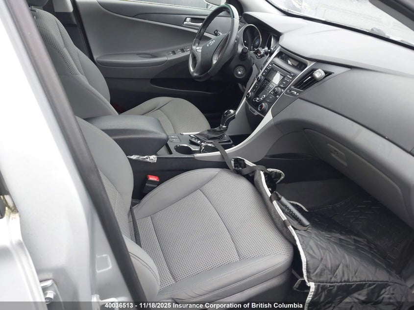 5NPEB4AC7CH340737 2012 HYUNDAI SONATA photo no. 5
