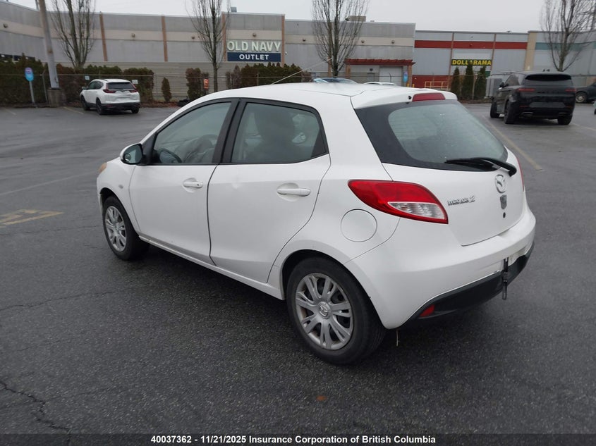 JM1DE1HY3B0105606 2011 MAZDA 2 photo no. 3