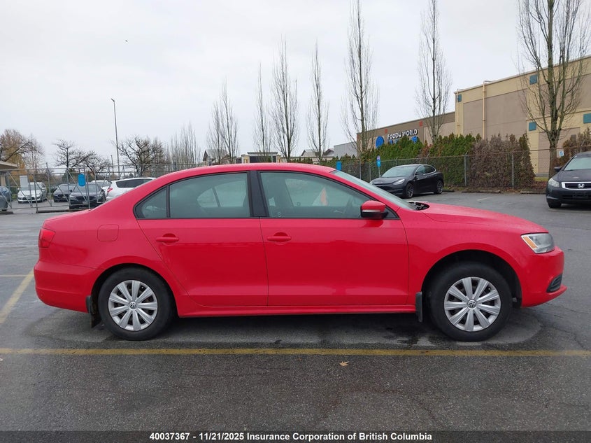 3VW1K7AJ7EM429281 2014 VOLKSWAGEN JETTA photo no. 13
