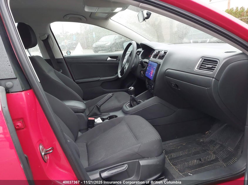 3VW1K7AJ7EM429281 2014 VOLKSWAGEN JETTA photo no. 5