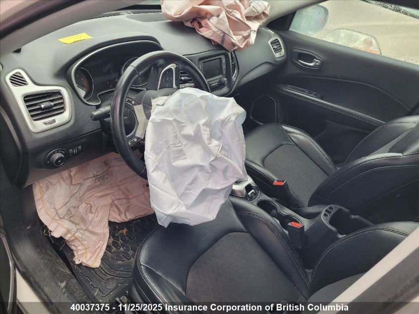 2018 Jeep Compass Latitude VIN: 3C4NJDBB1JT145593 Lot: 40037375