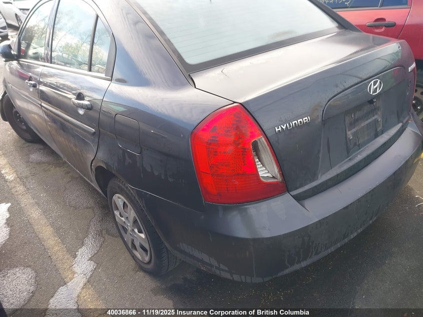KMHCN4BC1AU477684 2010 HYUNDAI ACCENT photo no. 3