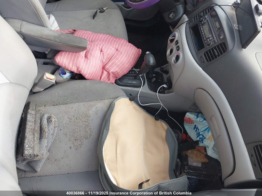 KMHCN4BC1AU477684 2010 HYUNDAI ACCENT photo no. 5