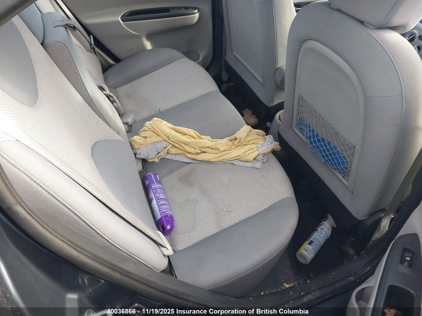KMHCN4BC1AU477684 2010 HYUNDAI ACCENT photo no. 8