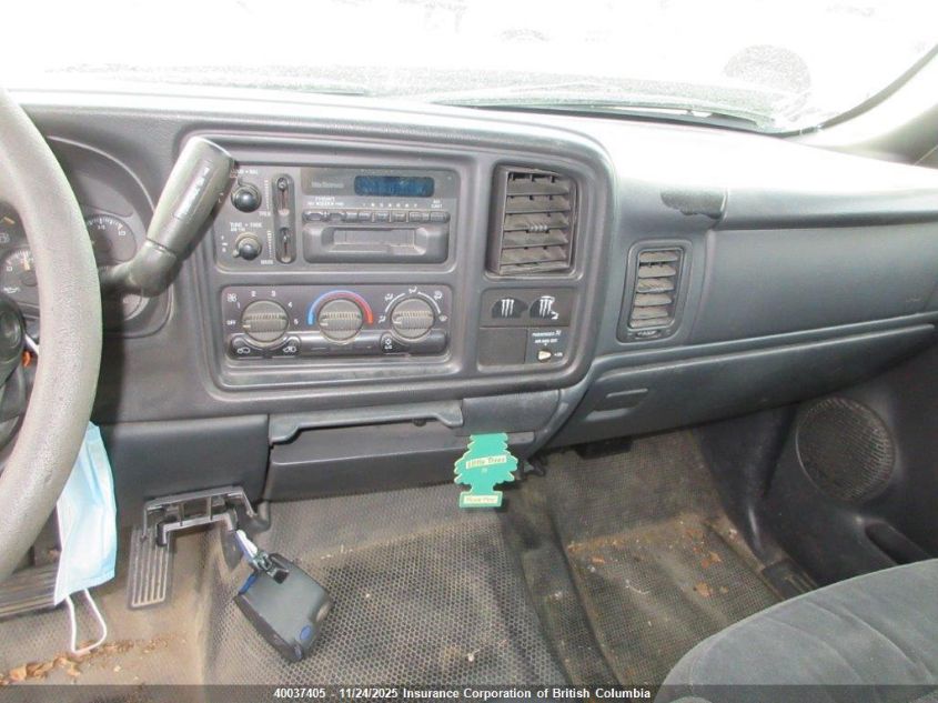 2001 Chevrolet Silverado C1500 VIN: 1GCEC19V11Z232847 Lot: 40037405