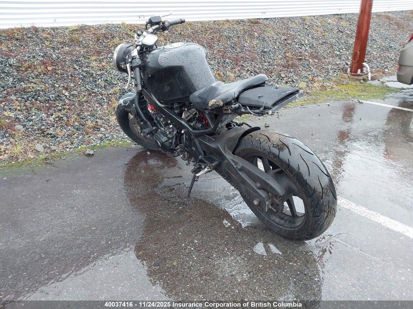 JH2PC2529VM600339 1997 HONDA CBR photo no. 3