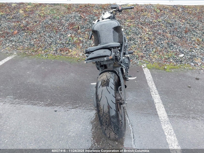 JH2PC2529VM600339 1997 HONDA CBR photo no. 6