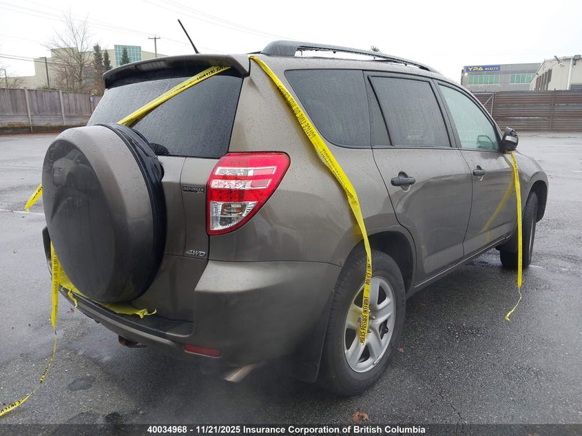 2T3BK4DV5AW034349 2010 TOYOTA RAV 4 photo no. 4