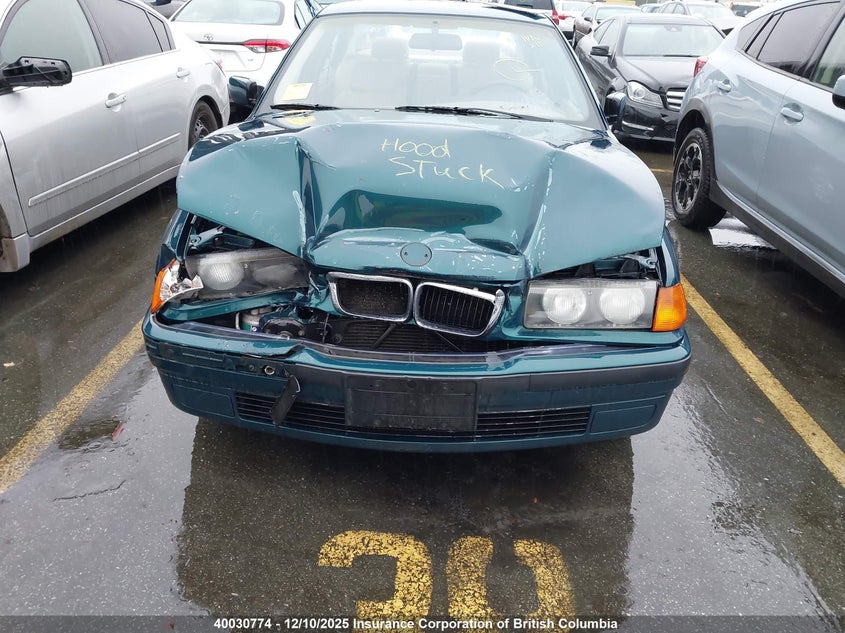 WBACC032XWEK27271 1998 BMW 3ER photo no. 12