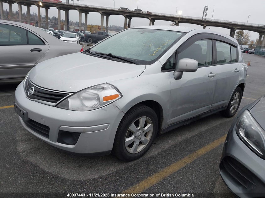3N1BC1CP1AL405743 2010 NISSAN VERSA photo no. 2
