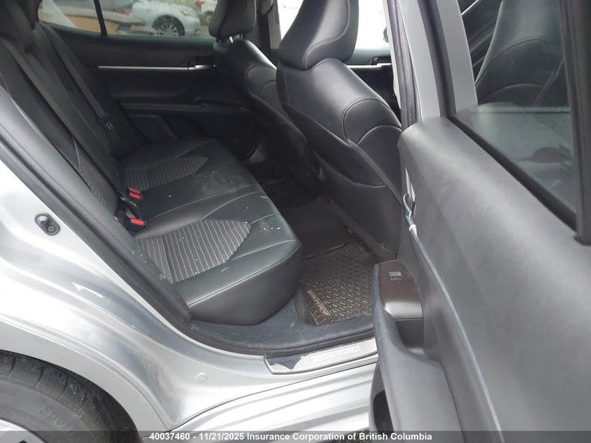 4T1G11AKXNU663704 2022 TOYOTA CAMRY photo no. 8