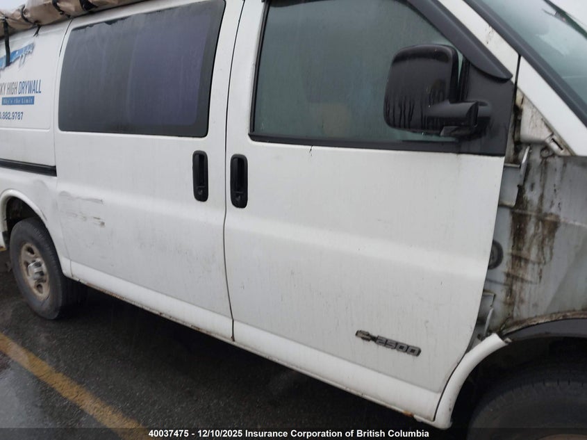 1GCFG25T841244886 2004 CHEVROLET EXPRESS photo no. 14