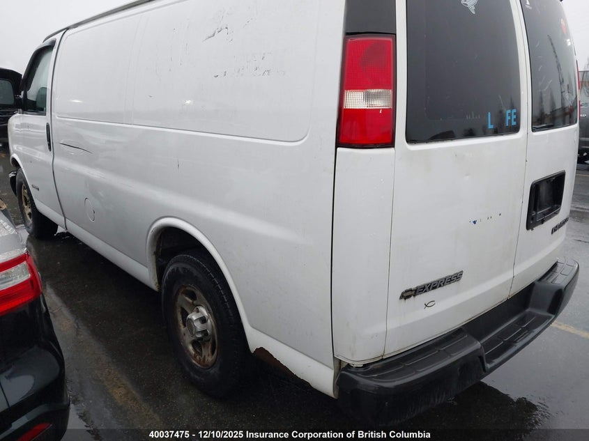1GCFG25T841244886 2004 CHEVROLET EXPRESS photo no. 3