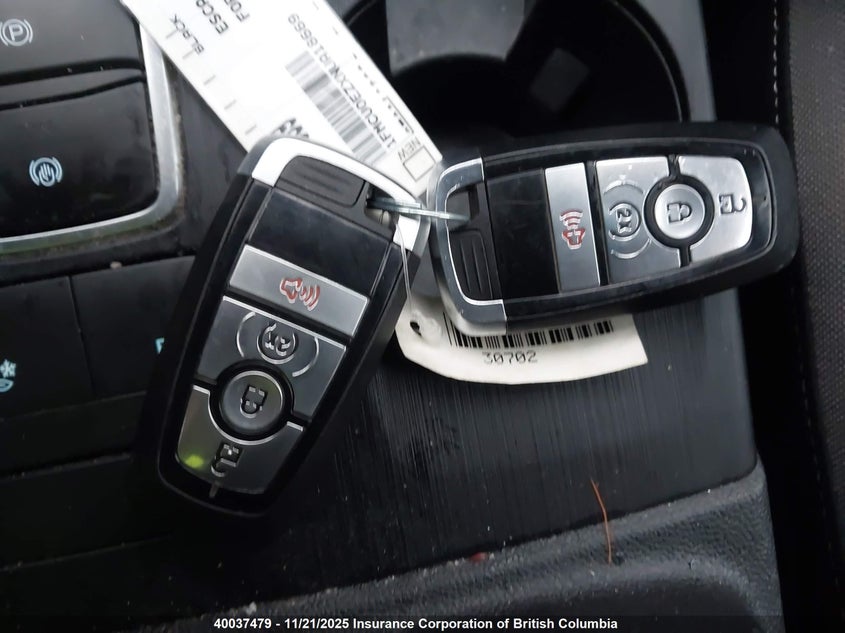 1FMCU0EZXNUA18669 2022 FORD ESCAPE photo no. 11