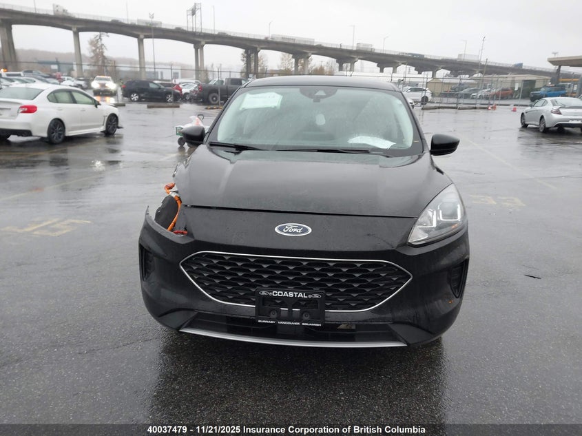 1FMCU0EZXNUA18669 2022 FORD ESCAPE photo no. 13