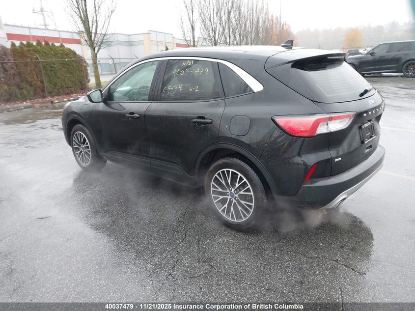1FMCU0EZXNUA18669 2022 FORD ESCAPE photo no. 3