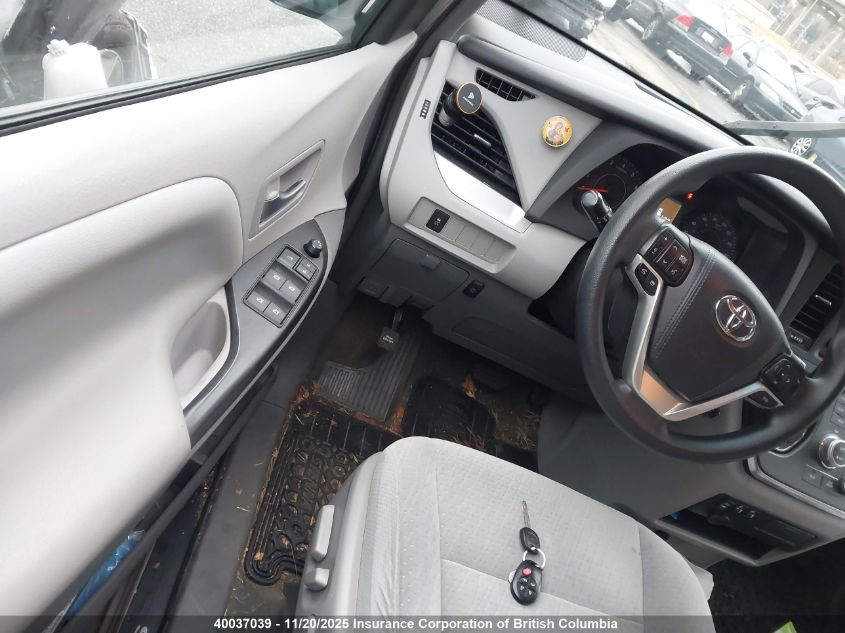 2015 Toyota Sienna Le VIN: 5TDKK3DC4FS609400 Lot: 40037039