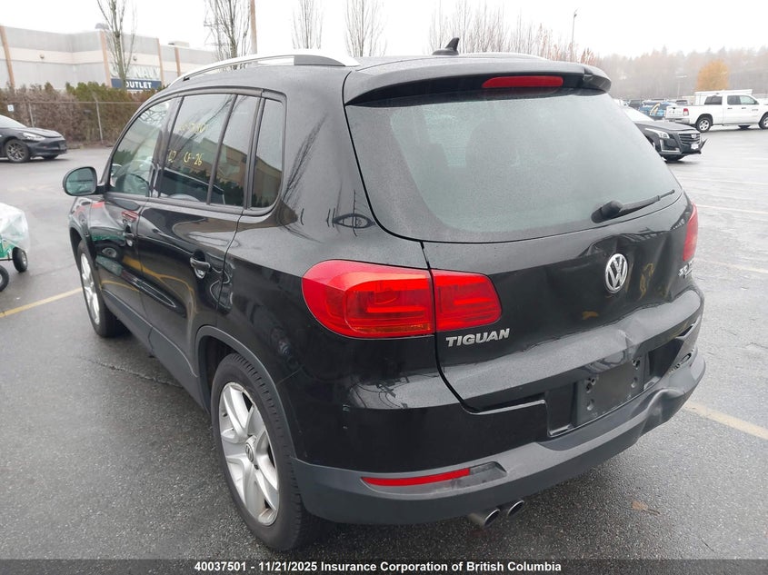 WVGJV3AX8EW551392 2014 VOLKSWAGEN TIGUAN photo no. 3
