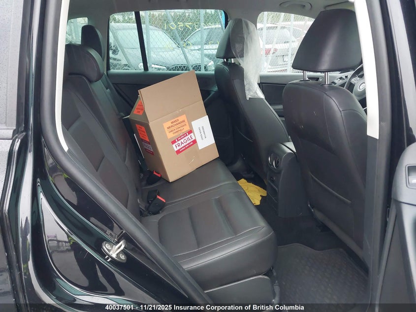 WVGJV3AX8EW551392 2014 VOLKSWAGEN TIGUAN photo no. 8