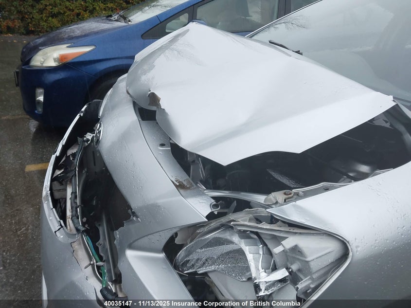 2007 Toyota Yaris VIN: JTDBT923771035652 Lot: 40035147